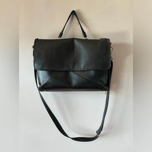 Kenneth Cole Reaction Handbags - KENNETH COLE Leather Laptop Crossbody Briefcase w/Flap, Unisex (Fixer-Upper)